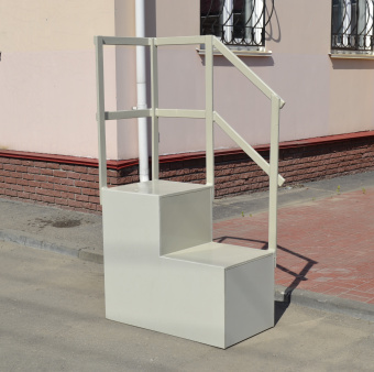 Лестница полипропиленовая для пищевых производств